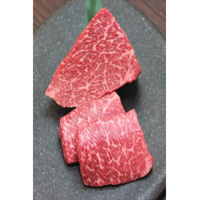冷凍配送 実生庵の黒毛和牛近江牛【上霜】モモ BBQ焼肉用 1000g #490