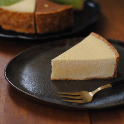 3種のチーズケーキ(宇治抹茶・生チョコレート・プレーン)