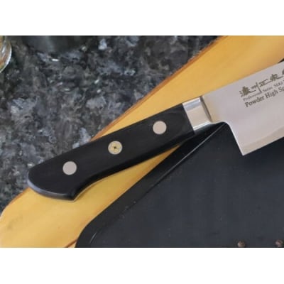 濃州正宗作　粉末ハイス鋼三徳包丁　