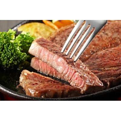 【近江牛】赤身モモステーキ 100g×5枚 (贈答用黒箱入)　牛脂付き
