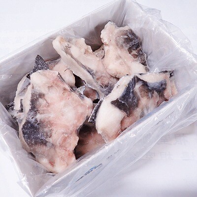 根室海鮮市場＜直送＞銀だらカマ1.2kg G-28008