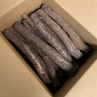 藤川椎茸園のくぬぎ　薪用　コボタ約50cm未満　約25kg【添田産】