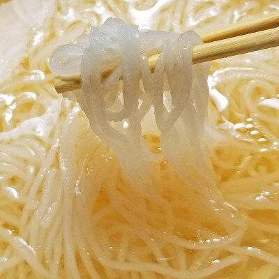 よくばりもつ鍋セット 醤油味2人前&みそ味2人前(合計4人前) (米粉麺付)(添田町)