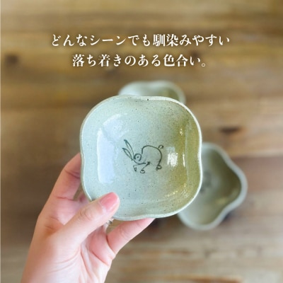 絵豆皿(うさぎ)3枚セット 糸島市 / 唐津焼 高麗窯 【いとしまごころ】  [AOZ015]