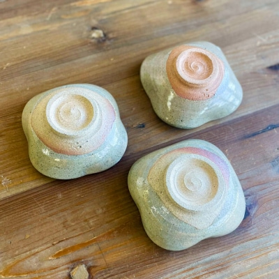 絵豆皿(うさぎ)3枚セット 糸島市 / 唐津焼 高麗窯 【いとしまごころ】  [AOZ015]