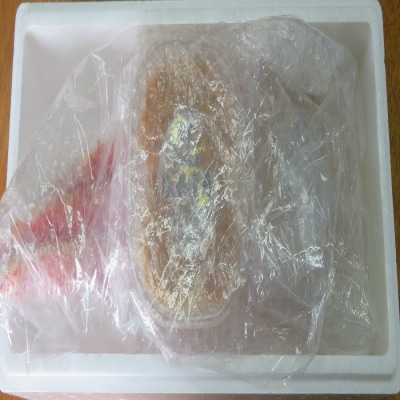 ボイルたらばがに脚1肩、塩水うに60～80g×2P D-59041