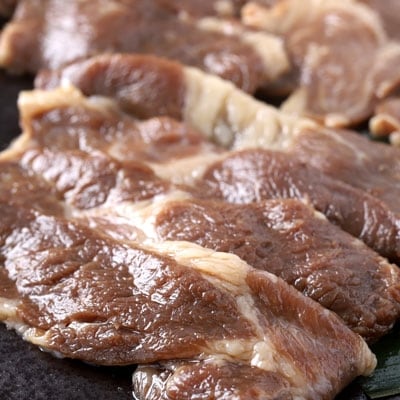 釧路産・馬肉味付ジンギスカン300g×2 ふるさと納税 馬肉 F4F-0742