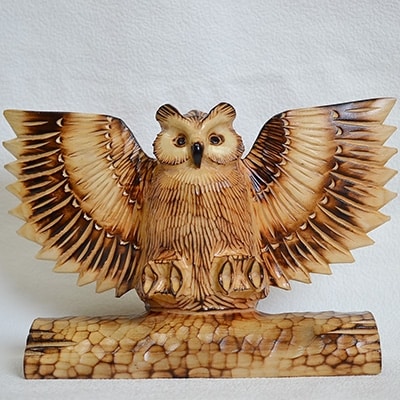 手作り木彫り民芸品 ふくろう羽広げ ふるさと納税 工芸品 F4F-0810