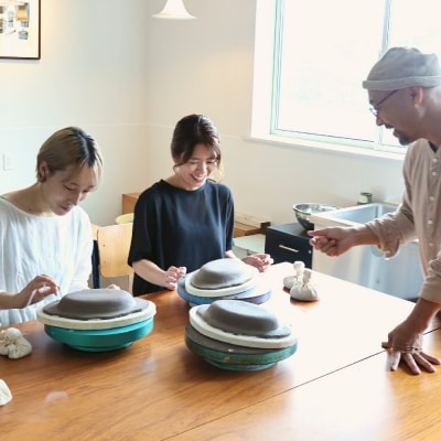 【Awabi ware】 プレミアム陶芸体験 ペアチケット　aa26087