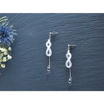 iriser(イリゼ)アンフィニ ピアス【08022】