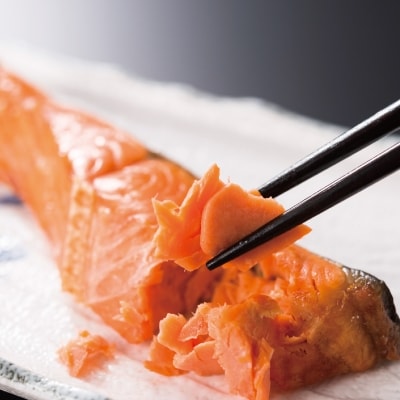 【12/31決済分まで1月配送】甘塩紅鮭10切(個包装) B-16052