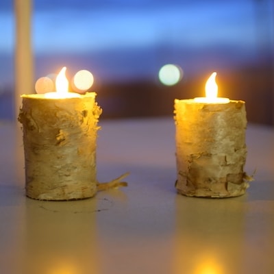 【12/31決済分まで1月配送】【北海道根室産】白樺丸太キャンドルホルダー A-31003