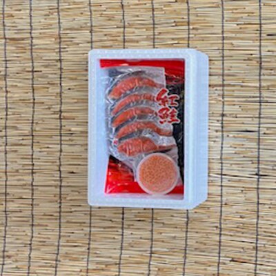 【12/31決済分まで1月配送】いくら醤油漬け100g×1P、紅鮭切身5切×2P A-76013