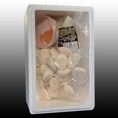 【12/31決済分まで1月配送】たこ唐揚げ250g、ほたて500g、いくら100g B-76035