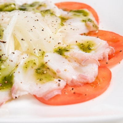 【12/31決済分まで1月配送】【北海道根室産】たこ足刺身用1本(1kg以上) A-80003