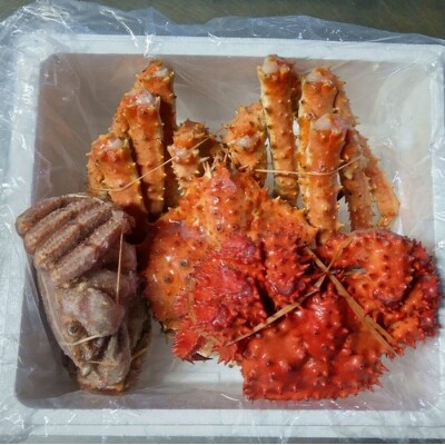 【12/31決済分まで1月配送】本タラバ、花咲ガニ、毛ガニ各1尾(3.4kg前後) E-57005