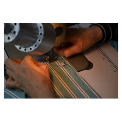 H TOKYO　パン刺繍入りハンカチ2枚セット【世田谷みやげ】