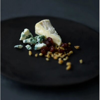 【TiTRE】BLUE CHEESECAKE&RAISIN SANDWICH