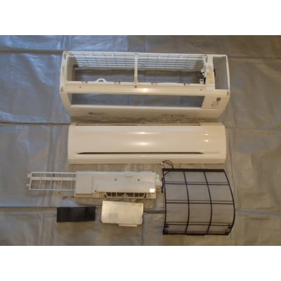 【世田谷区内サービス限定】エアコンクリーニング(壁掛けタイプ、自動お掃除機能あり)