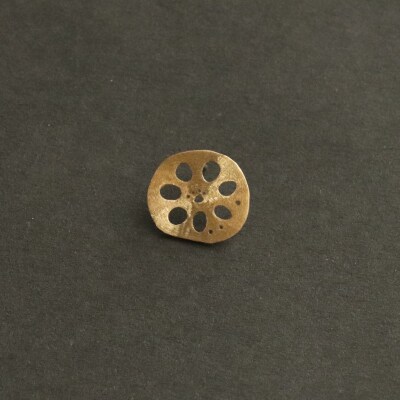 レンコン-パッド　ピンブローチ(金) 【kt059-003-1】