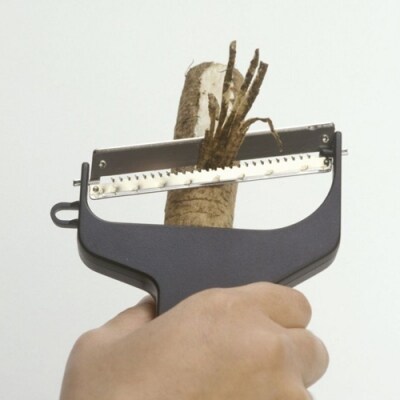 【らくらくワイドピーラー3点セット】千切り、きんぴら、サラダに大活躍