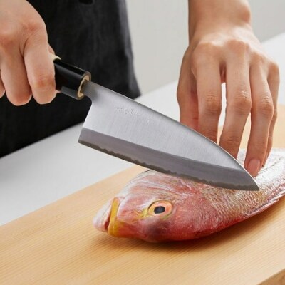 H10-13 濃州正宗作 出刃包丁(鋼)