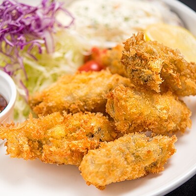 鮮度抜群!釧路管内産濃厚むき牡蠣(生食用)300g×2 ふるさと納税 かき 牡蠣 F4F-0031