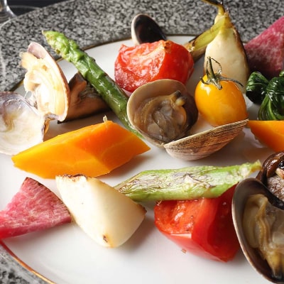 道東を味わうフレンチディナー 2名様 フランス料理 コース料理 ディナー 旅行 F4F-8374