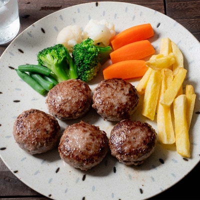 北海道産手作りジューシーハンバーグの大きさいろいろバラエティパック 無添加 F4F-8544