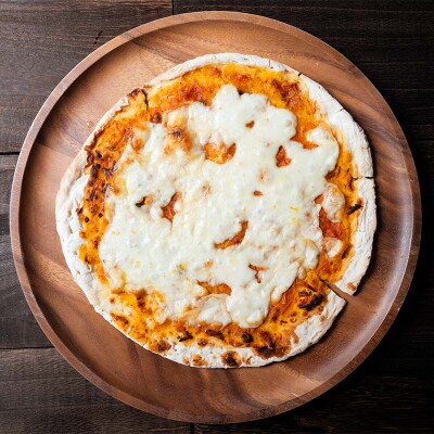 北海道産窯焼き冷凍ピザ「マルゲリータ ～宝醇なトマトソースの軌跡～」 1枚 F4F-8550