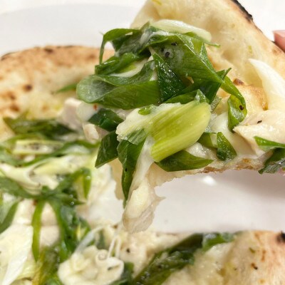 岩津ねぎのピザ2種食べ比べセット 朝来市特産の甘い・太い・やわらかい「岩津ねぎ」使用