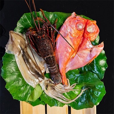 【マル楽水産】下田水揚げ 上干物セット(金目鯛1、伊勢エビ1、イカ一夜干し1)
