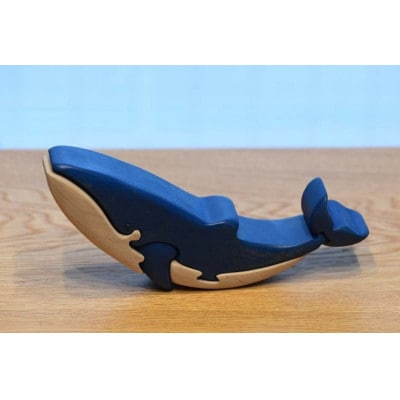 ブルーホエール(シロナガスクジラ)大きめサイズ 知育玩具 木製パズル