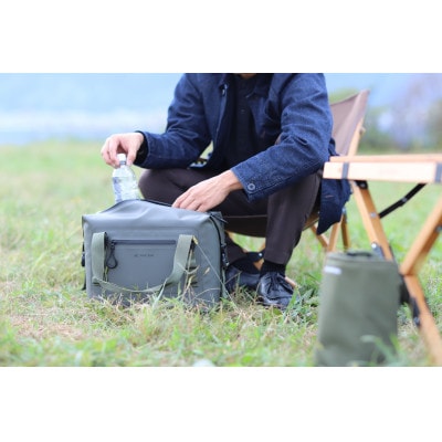 ANOBA ブリザードソフトクーラー 10L オリーブ