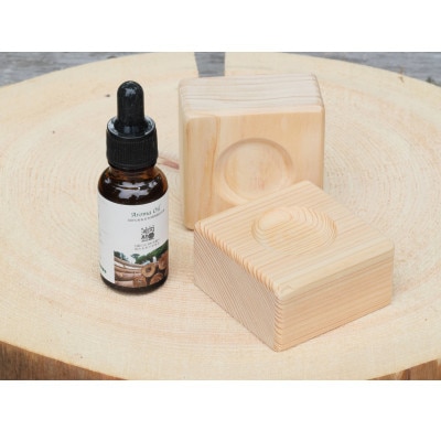 おおさか河内材ひのきのアロマセット (ディフューザー2個付き)