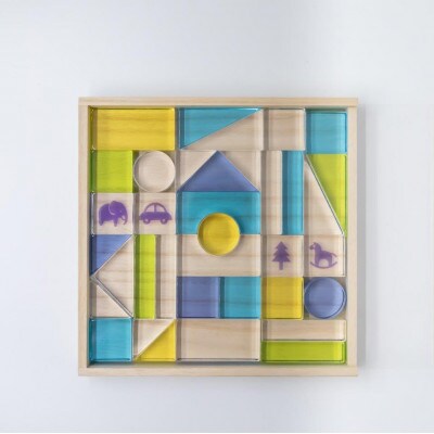 おもちゃを閉じ込めたアクリル積み木 36ピース ブルー HIKARINOTOY