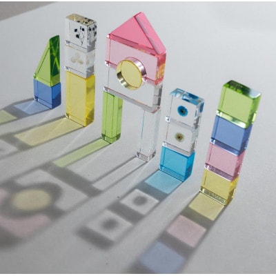 おもちゃを閉じ込めたアクリル積み木 36ピース ブルー HIKARINOTOY