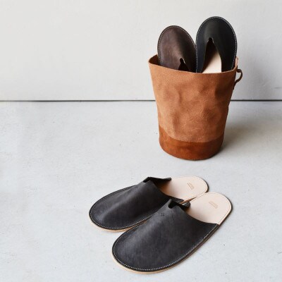 本革スリッパ スモーク M ブラック 国産レザー Teha’amana