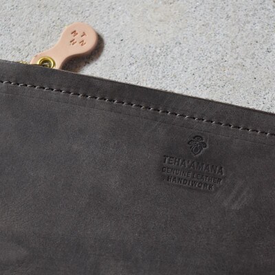本革スクエアペンケース スモーク ブラウン 国産レザー Teha’amana