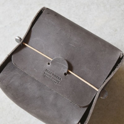 ティッシュボックス キューブ スモークブラウン Teha’amana