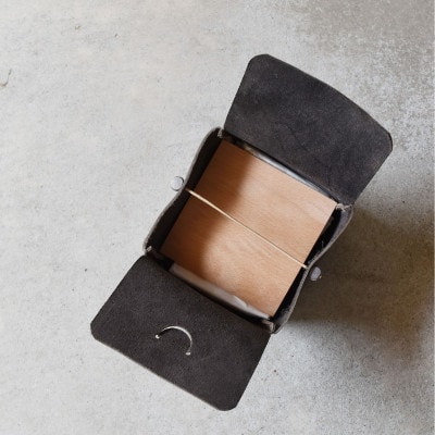 ティッシュボックス キューブ スモークブラック Teha’amana