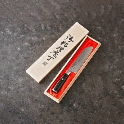 濃州正宗作　ダマスカス三徳包丁 シェフタイプ
