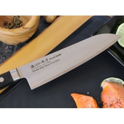 濃州正宗作　粉末ハイス鋼三徳包丁　
