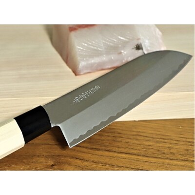 H15-20 濃州正宗作 鋼和包丁 三徳包丁(専用砥石+研ぎ方DVD付き