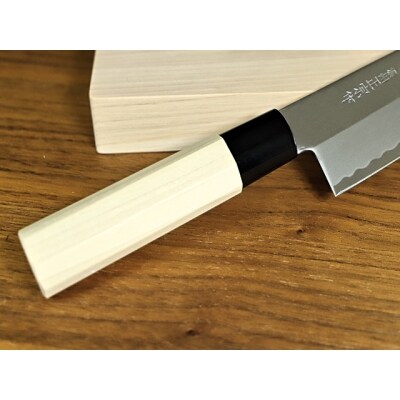 H15-20 濃州正宗作 鋼和包丁 三徳包丁(専用砥石+研ぎ方DVD付き