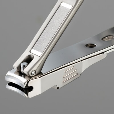 ステンレス製高級爪切りL　金属キャッチャー付き G-1116