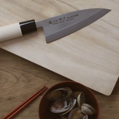 【濃州正宗作　ステンレス和包丁　出刃包丁135mm】　H6-122
