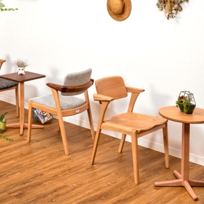 B.H. ダイニングチェア ショートアーム オーク材 イス 椅子