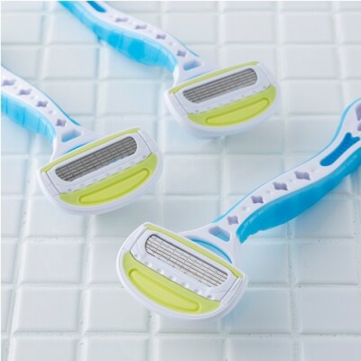 ＜5枚刃使い捨てカミソリ＞■アクアフィット 6本(2本入×3個)◇貝印 H5-204