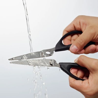 <清潔に使えるセパレート仕様>■関孫六 レギュラーキッチン鋏◇貝印